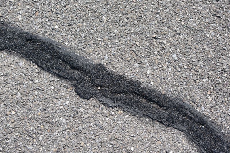Tar Driveway Sealing