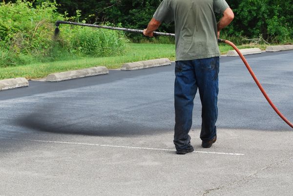 Lot Sealcoating in Joplin
